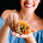 Los Tacos Mexicanos: Una Deliciosa Tradición Llena de Historia